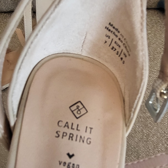 Michael Kors, 6, Biege/Cream - Picture 3 of 3